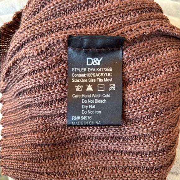 UNISEX LIGHT BROWN KNIT HAT/BEANIE - Picture 2 of 2